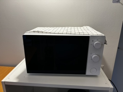 White microwave oven